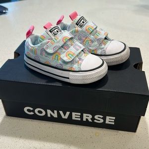 Toddler/Infant Size 5 Converse All stars